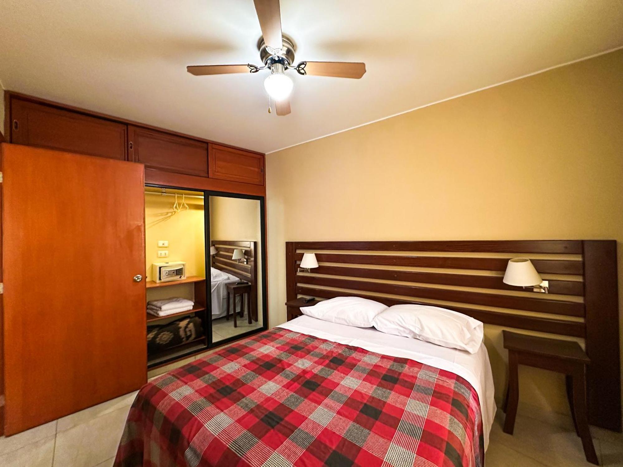 Apart Hotel El Canaveral Chincha Alta Dış mekan fotoğraf